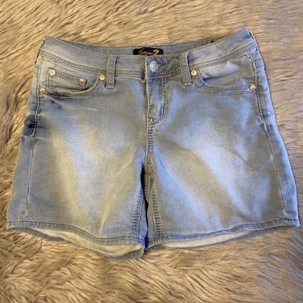 Seven7 Jean Shorts Womens Size 4 Blue Denim Short Stretch Zip Closure Pockets